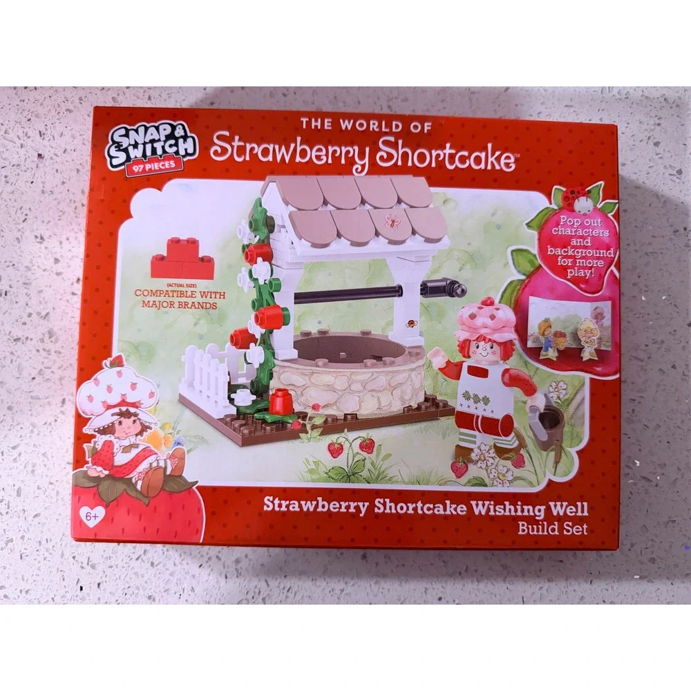 Strawberry Shortcake Snap & Switch Build Set Lot Bakery House Produce Stand Well
